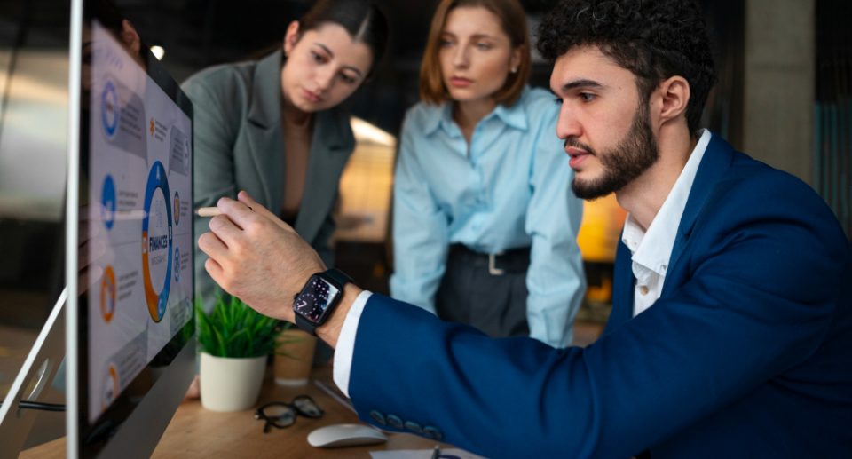 Digital-Transformation-Strategies-for-Traditional-Businesses